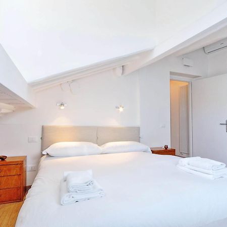 Pantheon Charming Attic | Romeloft Lägenhet Exteriör bild