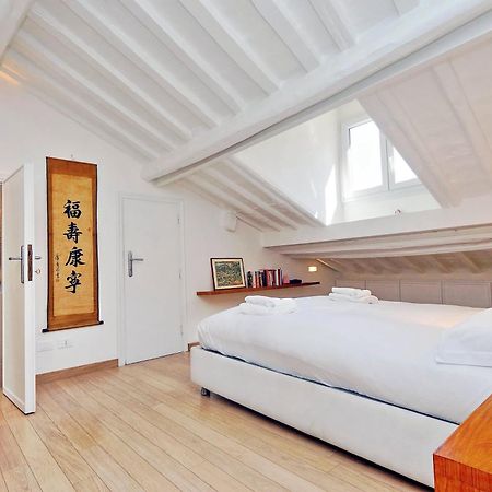Pantheon Charming Attic | Romeloft Lägenhet Exteriör bild